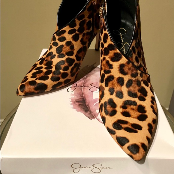 🐆 Jessica Simpson Natural Westwood Leopard Bootie - Picture 4 of 5